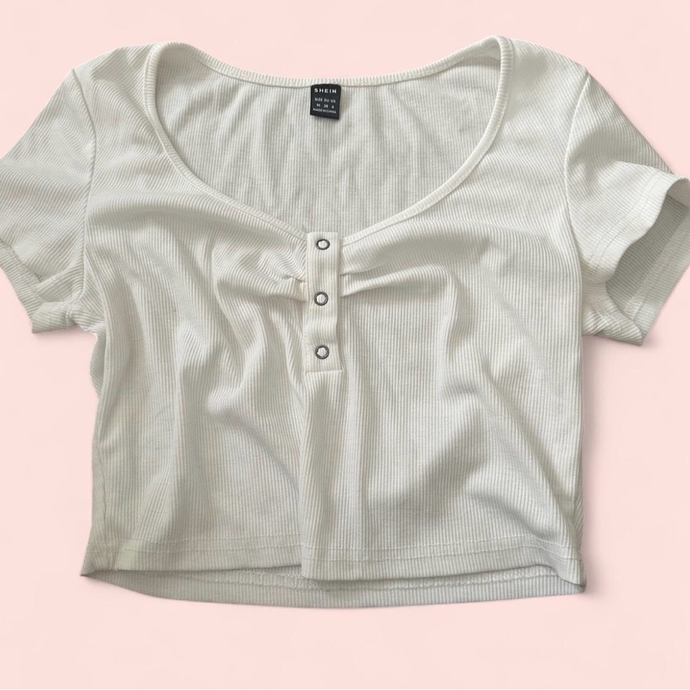 SHEIN Cream Ribbed Button Crop Top